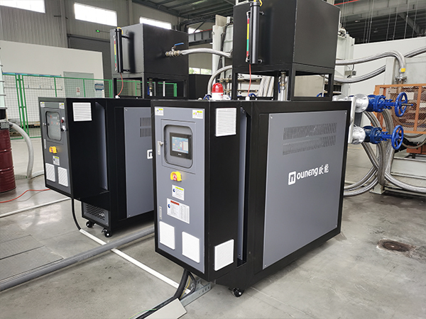 電加熱式導熱油爐2 電加熱式導熱油爐2