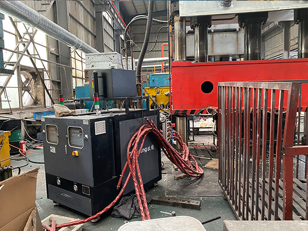 SMC高溫油溫機2 SMC高溫油溫機2