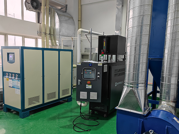 高溫反應釜油溫機2 高溫反應釜油溫機2